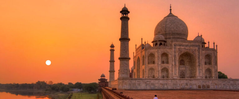 Top 10 Tips To Know Before The Taj Mahal Tours