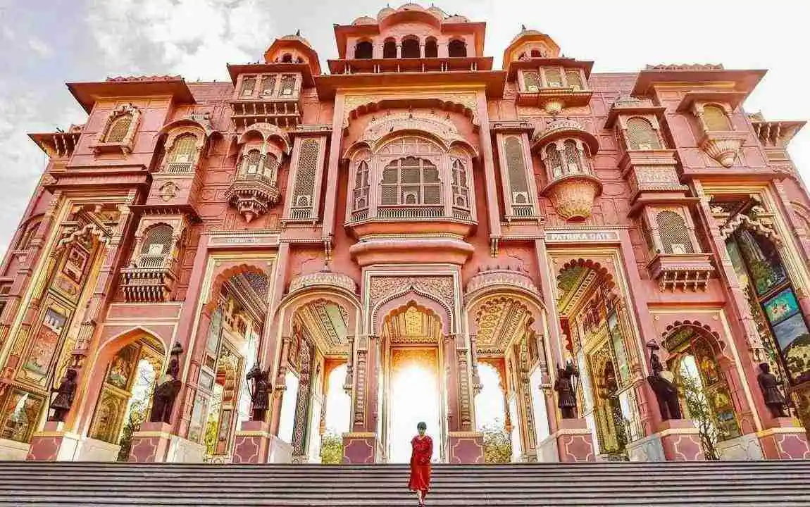 Tour image